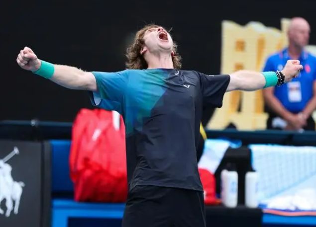 也是球队亟 也是球队亟